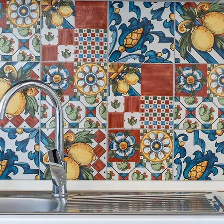 Apartment Le Casette Di Flavia - Trinacria, Oasi Marina, Il Tesoro Dell'etna