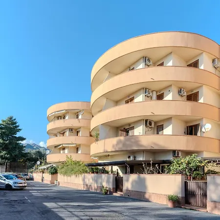Le Casette Di Flavia - Trinacria, Oasi Marina, Il Tesoro Dell'etna Apartment *